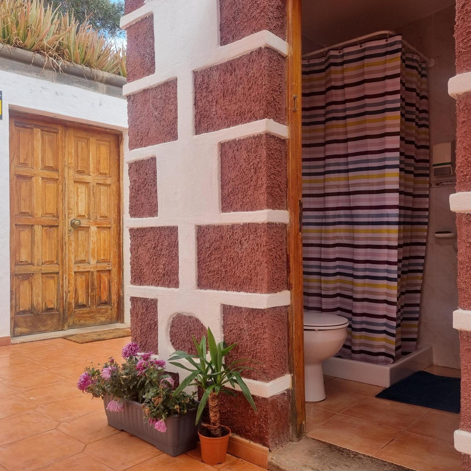 Django Villa Santa Lucia De Tirajana Exterior photo